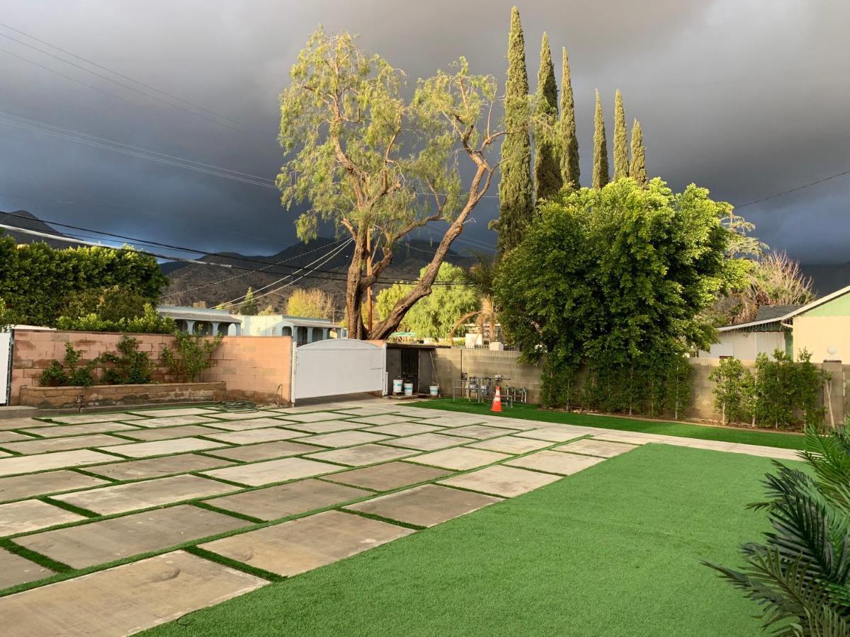 Villa A Serene Home With 5Br, 3Ba, Pool, Spa, And Mini-Golf *